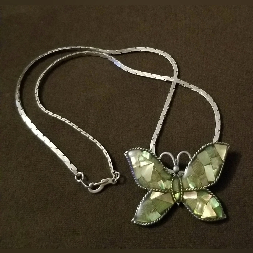 Vintage Pewter Mosaaic Inlay Butterfly Pendant Necklace + S.P. 20" Cobra Chain